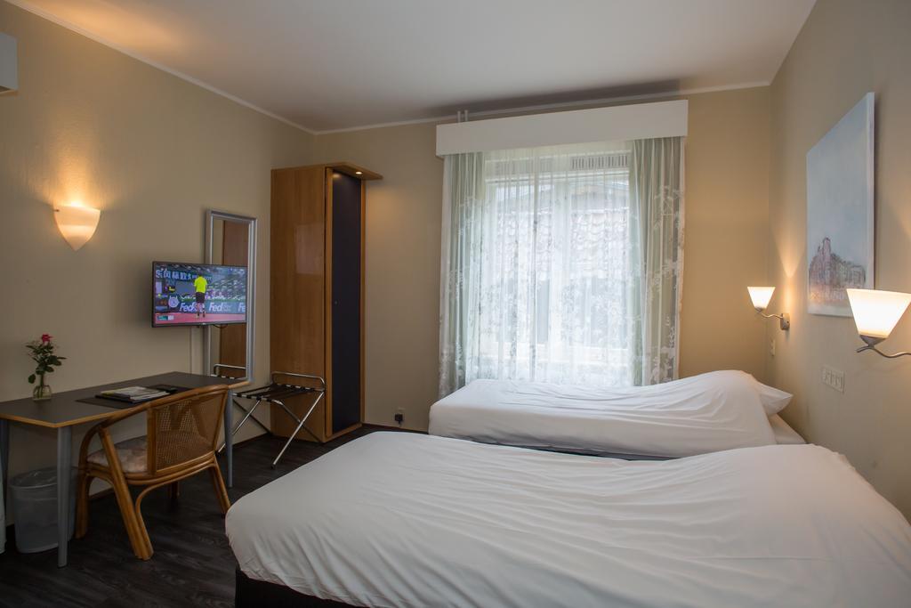 אלמן Landhotel De Hoofdige Boer מראה חיצוני תמונה