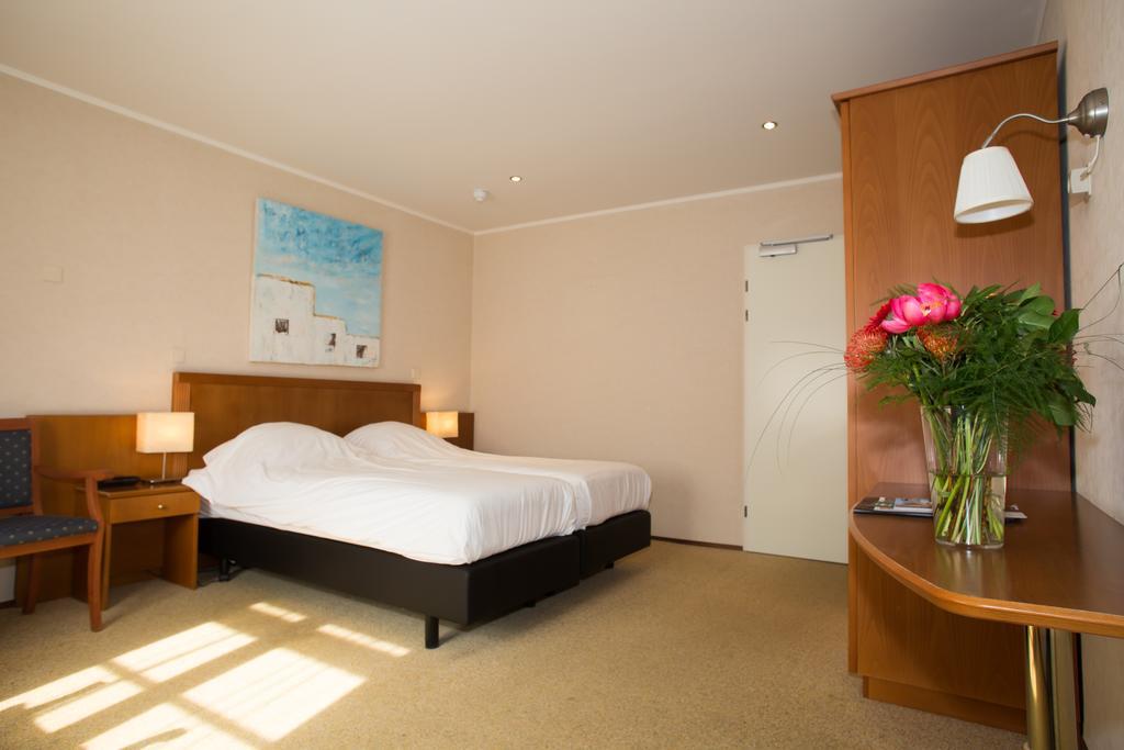 אלמן Landhotel De Hoofdige Boer מראה חיצוני תמונה