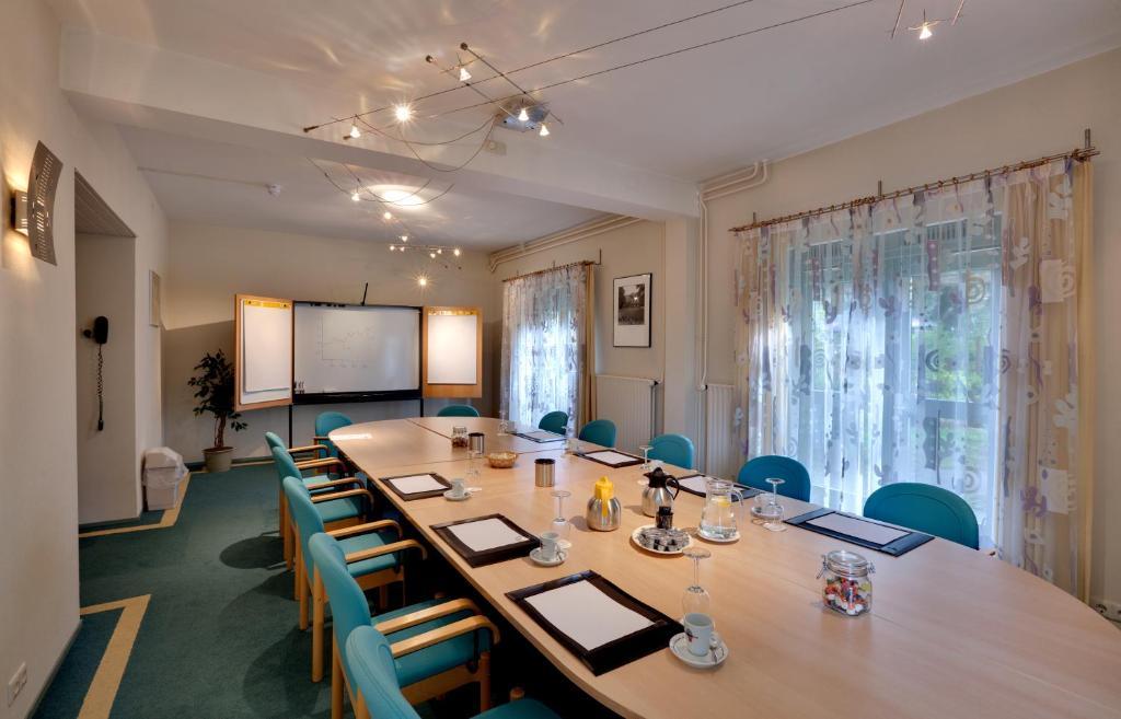 אלמן Landhotel De Hoofdige Boer מראה חיצוני תמונה
